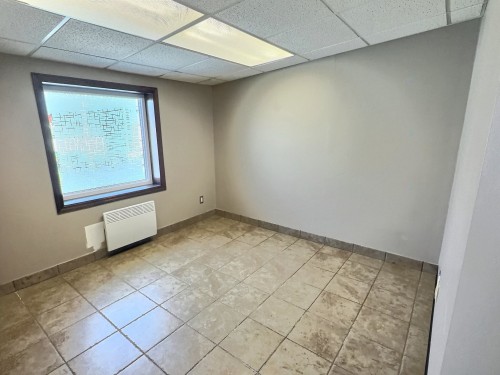 Bureau - 1005 Rue Léo-Fournier, Val-D'Or, QC - Indoor Photo Showing Other Room