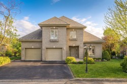 214 Rue Louis-Voghel Mont-Saint-Hilaire, QC J3H 6E1