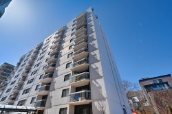 504-3470 Rue Simpson Montréal (Ville-Marie), QC H3G 2N7