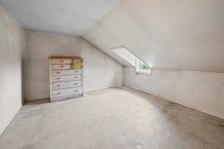 Bedroom - 