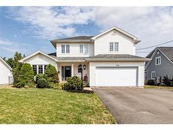 524 Alphee Dieppe, NB E1A 6W6