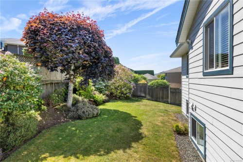 6244 Eldorado Pl, Nanaimo, BC 