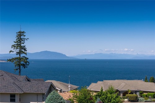 6244 Eldorado Pl, Nanaimo, BC 
