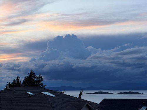 6244 Eldorado Pl, Nanaimo, BC 