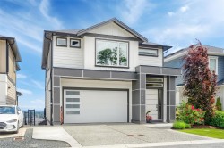 2423 Azurite Cres Langford, BC V9B 0Z6