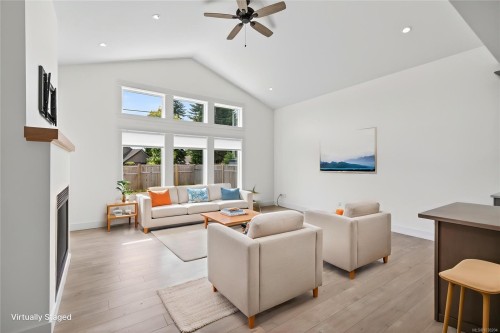 B-992 Erickson Rd, Campbell River, BC - Indoor