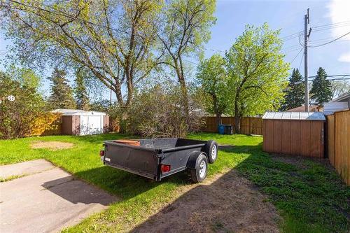 36 Dahlia Ave, Winnipeg, MB 