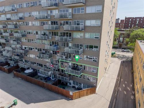 301-71 Roslyn Rd, Winnipeg, MB 