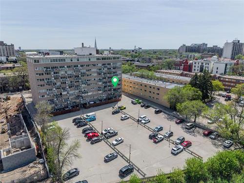 301-71 Roslyn Rd, Winnipeg, MB 