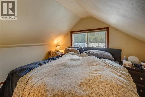 Second house bedroom - 3918 Passmore Upper Road, Passmore, BC - Indoor Photo Showing Bedroom