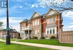 66 RED TREE DRIVE  Vaughan, ON L4H 4H7