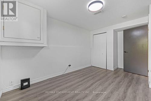 24 Tara Crescent, Thorold, ON - Indoor Photo Showing Other Room