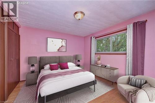 132 Forest Hill Drive, Kitchener, ON - Indoor Photo Showing Bedroom