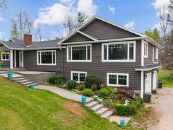 79 KEPPOCH Road Stratford, PE C1B 1M1
