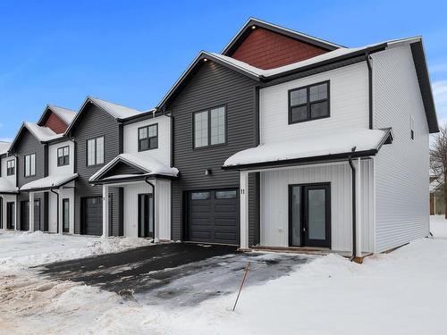 7 Anne Avenue  Charlottetown, PE C1C 0X1