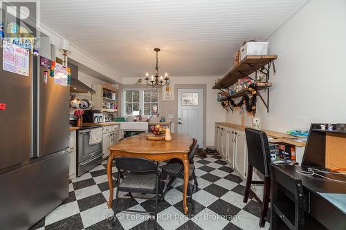 83 Main Street W, Grey Highlands, ON - Indoor