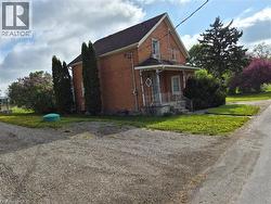 9 FLORAPINE Road Floradale, ON N0B 1V0