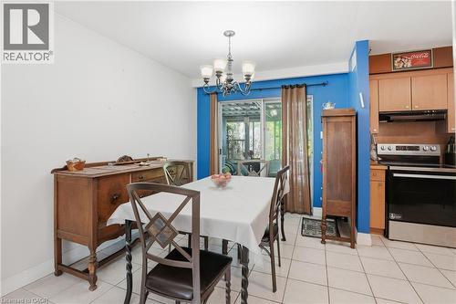 39 Paradise Road N, Hamilton, ON - Indoor