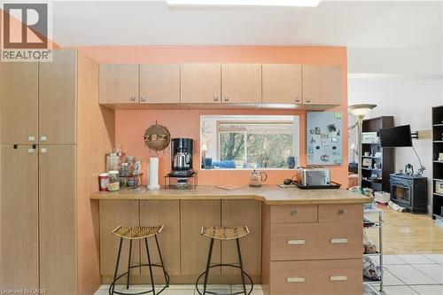39 Paradise Road N, Hamilton, ON - Indoor Photo Showing Other Room