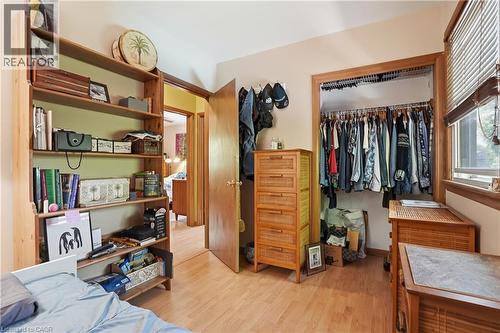 39 Paradise Road N, Hamilton, ON - Indoor