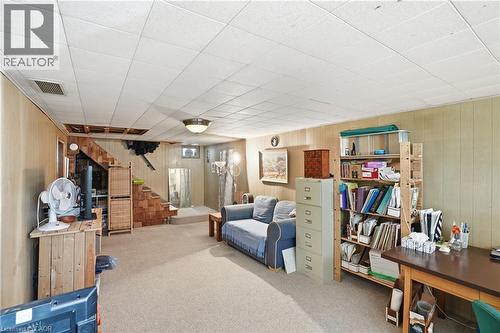 39 Paradise Road N, Hamilton, ON - Indoor