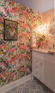 2pc on 1st floor - 