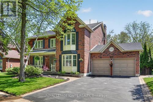 885 BAYLAWN DRIVE  Pickering, ON L1X 2N7