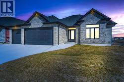 3583 PAUL CRESCENT Plympton-Wyoming, ON N0N 1E0