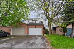 1213 CLYDE AVENUE  Ottawa, ON K2C 1Y3