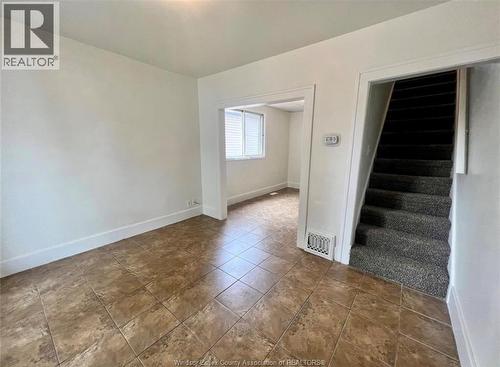 3458 Harris, Windsor, ON - Indoor Photo Showing Other Room