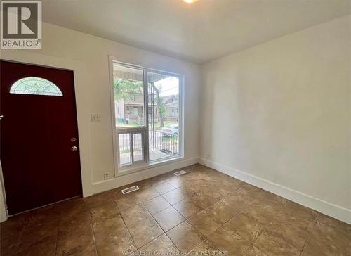 3458 Harris, Windsor, ON - Indoor Photo Showing Other Room