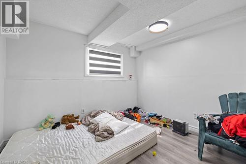 24 Tara Crescent, Thorold, ON - Indoor Photo Showing Bedroom