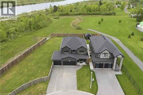 374 VIGER Drive S  Welland, ON L3B 0E2