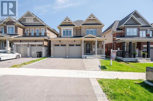 28 COPPERHILL HEIGHTS  Barrie, ON L9J 0L1