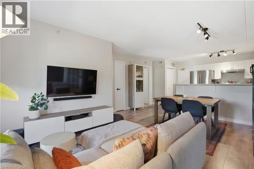 1421 Walkers Line Unit# 209, Burlington, ON - Indoor