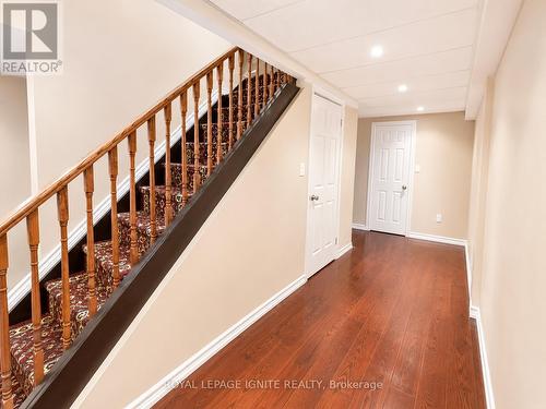 21 Halfmoon Square, Toronto, ON - Indoor Photo Showing Other Room