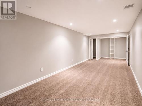 21 Halfmoon Square, Toronto, ON - Indoor Photo Showing Other Room