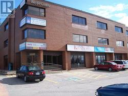 STUDIO 2 - 11 FERRIS LANE  Barrie, ON L4M 5N6