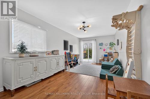 1081 Foley Avenue, Ottawa, ON - Indoor