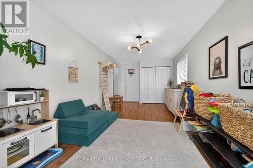1081 Foley Avenue, Ottawa, ON - Indoor