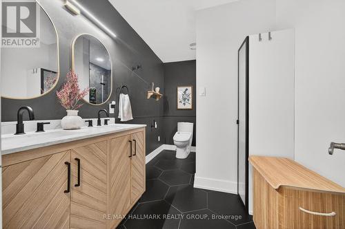 1081 Foley Avenue, Ottawa, ON - Indoor Photo Showing Bathroom