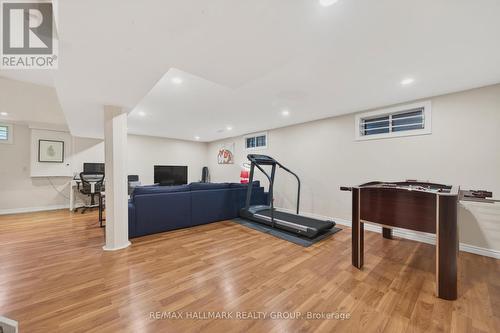 1081 Foley Avenue, Ottawa, ON - Indoor