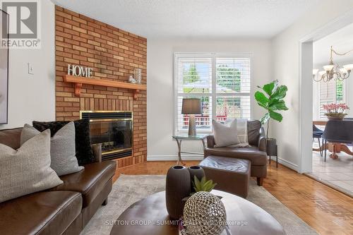 5308 Middlebury Drive, Mississauga, ON - Indoor Photo Showing Living Room With Fireplace