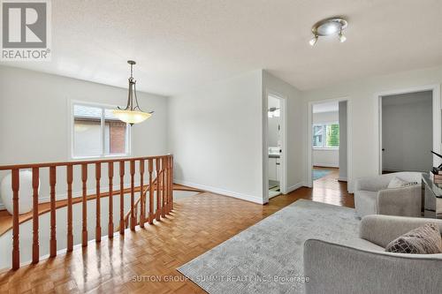 5308 Middlebury Drive, Mississauga, ON - Indoor Photo Showing Other Room