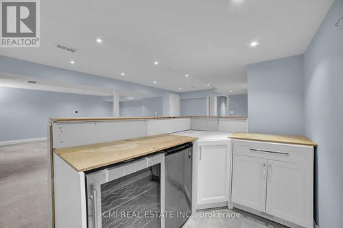 2171 Jardine Crescent, Burlington, ON - Indoor