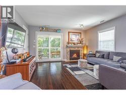 Cozy living room - 
