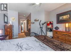 Spacious second bedroom - 
