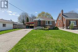 209 BEDFORD ROAD  Kitchener, ON N2G 3A5