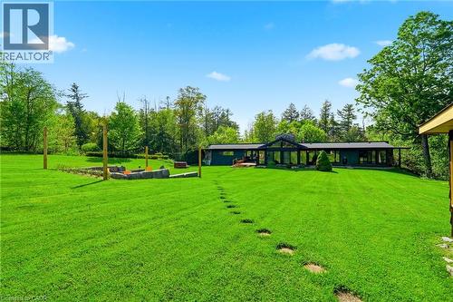2510 Britannia Road, Burlington, ON - Outdoor