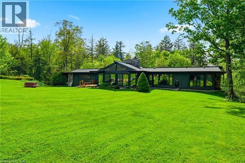 2510 Britannia Road, Burlington, ON - Outdoor